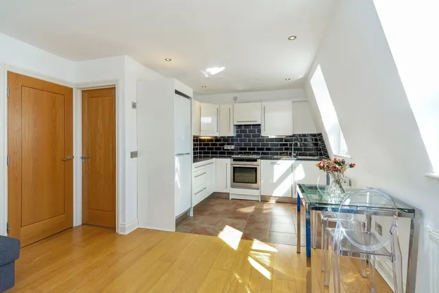 Malvern Road, London, NW6
