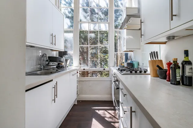 Claverton Street, London, SW1V