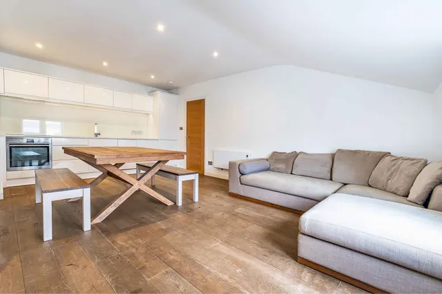 Devonshire Terrace, LONDON, W2