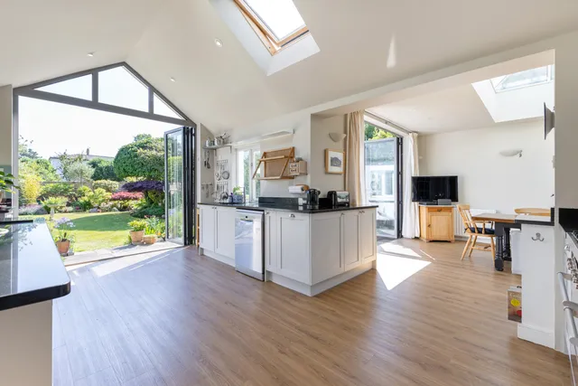 Adelaide Road, Teddington, TW11