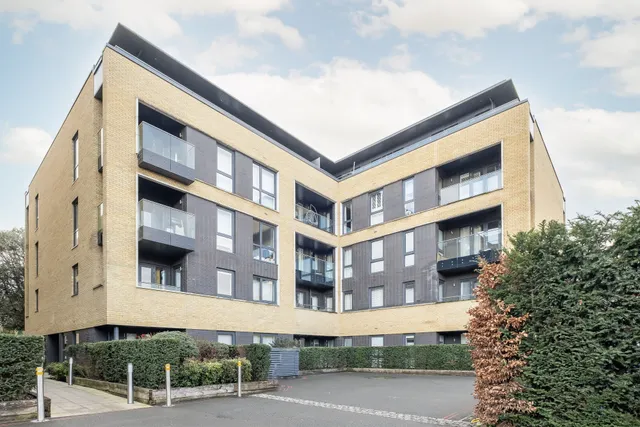 Pipit Drive, London, SW15
