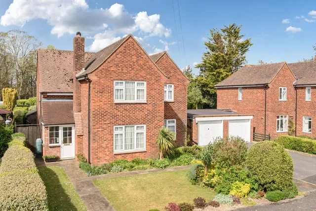 Edwards Avenue, Chichester, PO20