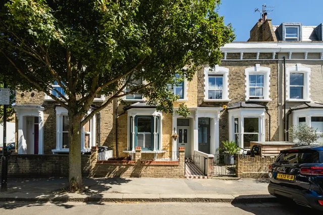 Winston Road, London, N16