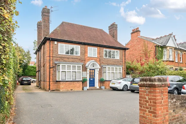 Ledborough Lane, Beaconsfield, HP9