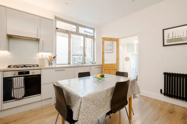 Greenham Road, London, N10