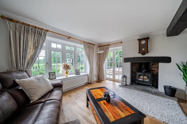 Common Lane, Burnham, SL1