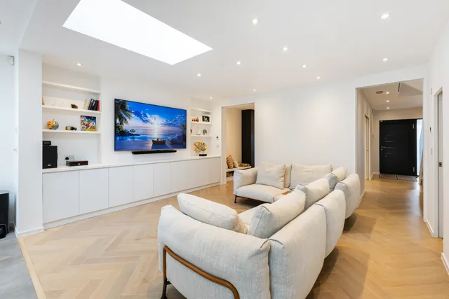 Park Road, London, W4