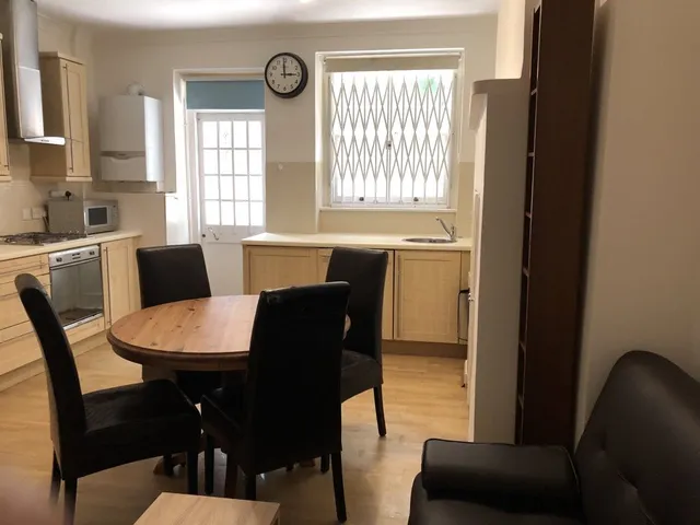 حدائق درايتون، لندن، SW10