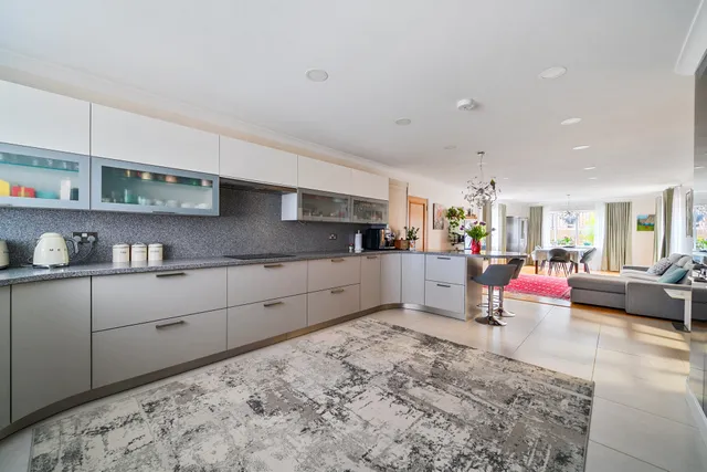 Oakley Road, Cheltenham, GL52