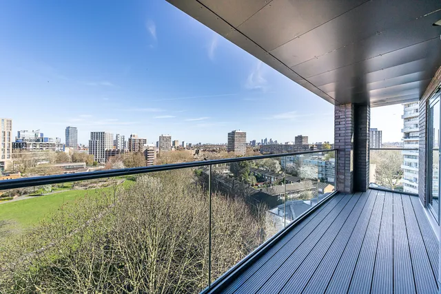 Horizon, Plough Road, London, SW11