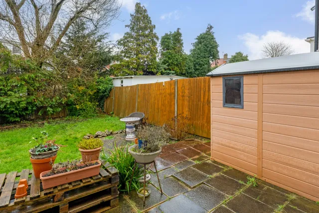 Riverdene, Edgware, HA8