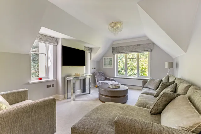 Wells Lane, Ascot, SL5