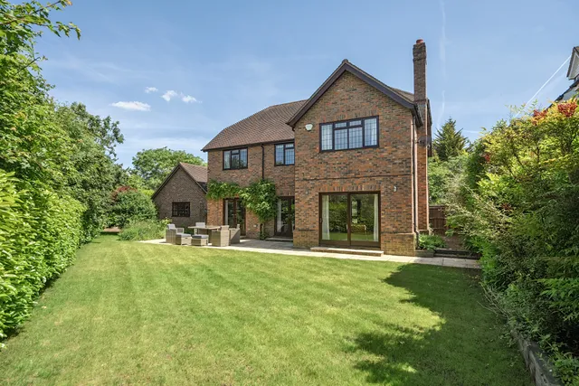 Shoppenhangers Road, Maidenhead, SL6