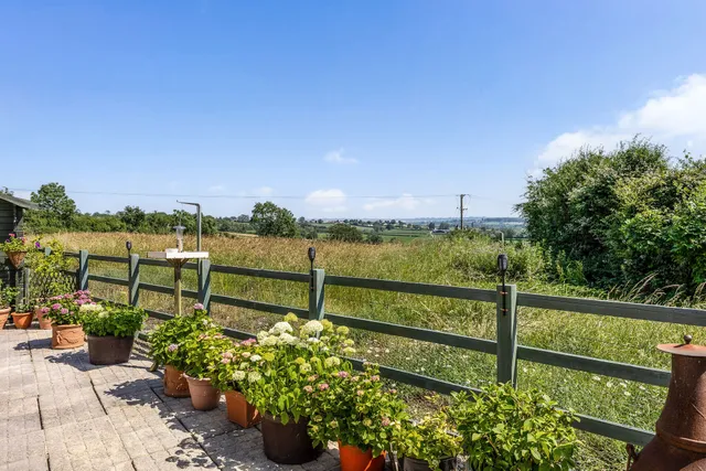 Brinkworth, Wiltshire, SN15