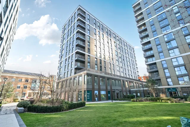 Eden Grove, Staines-Upon-Thames, TW18