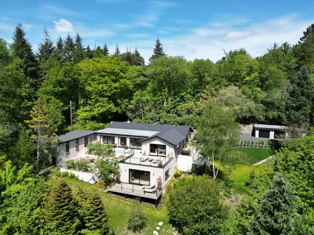 Churt Road, Hindhead, GU26