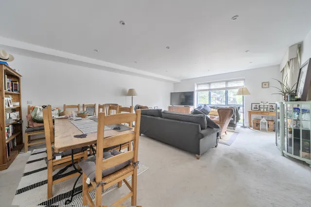 Humphris Place, Cheltenham, GL53