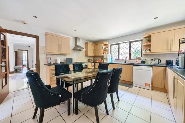 Fishery Road, Bray, SL6