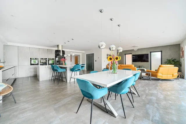Harwell Road, Abingdon, OX14