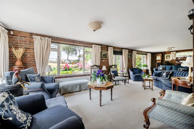 Firgrove Road, Whitehill, GU35