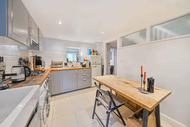 Lothair Road North, London, N4
