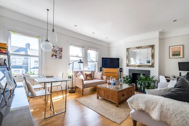 Fernhead Road, London, W9