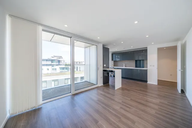 شارع بوكهولد، لندن، SW18