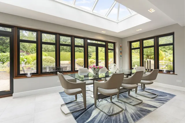 Cliveden Road, Burnham, SL1