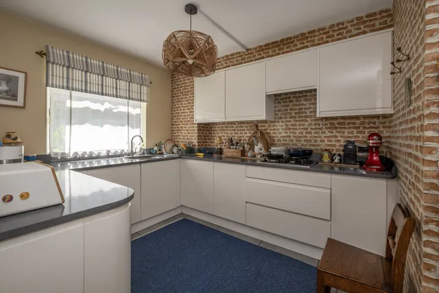Sheen Road, Richmond, TW10