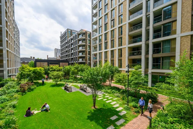 بارك ويست، شارع برنس أوف ويلز، لندن، SW11