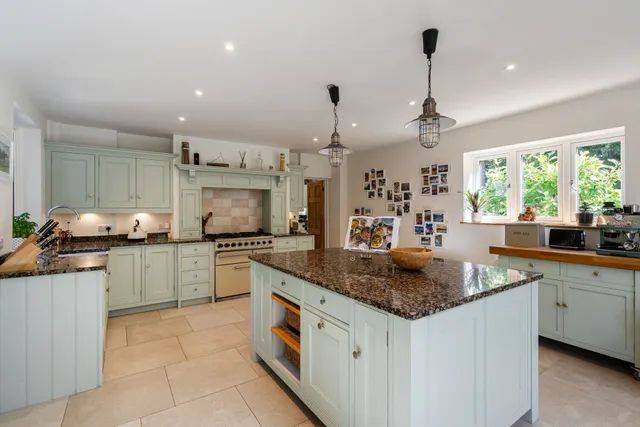 Private Road, Stroud, GL5