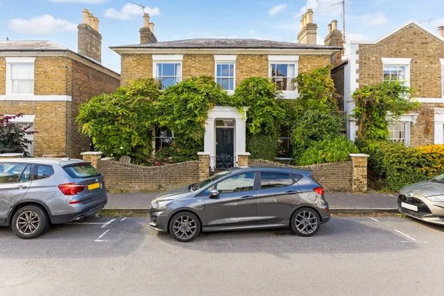 شارع هيل، سانت ألبانز، AL3