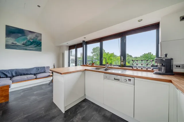 Cumberland Road, Bristol, BS1