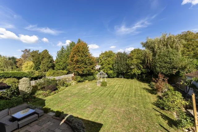 Basted Lane, Crouch, TN15