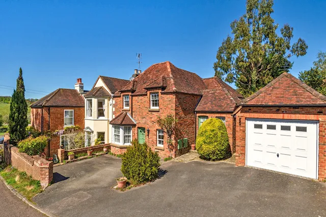 Old Mead, Gerrards Cross, SL9