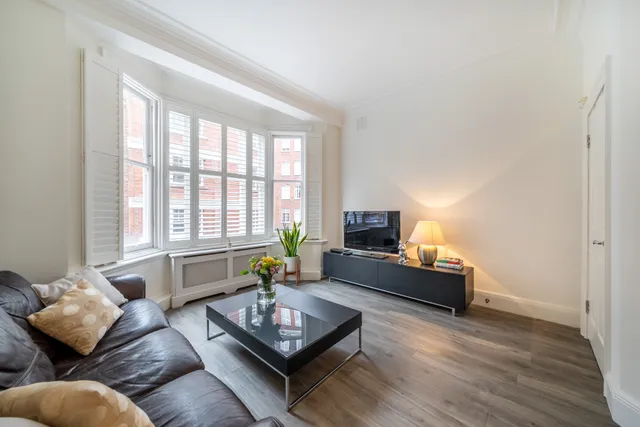 Kensington Court, London, W8