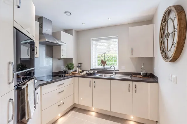 Reading Road, HENLEY-ON-THAMES, RG9
