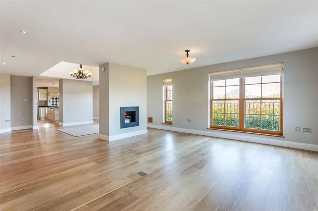 قريب من Northcroft Close، إيغام، TW20