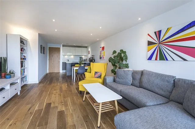 Seren Park Gardens, London, SE3