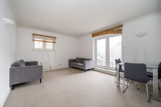 Admiral Walk, London, W9
