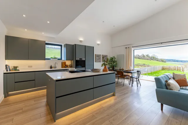 Double Hill, Bath, BA2