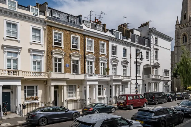 Cambridge Street, London, SW1V