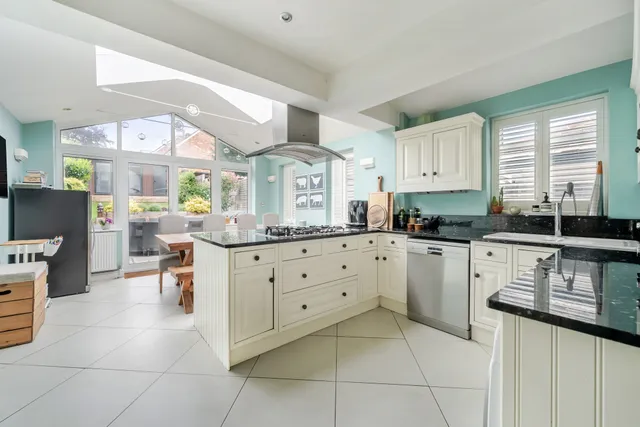Laburnham Road, Maidenhead, SL6