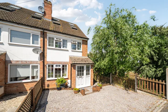Cromwell Road, Hertford, SG13