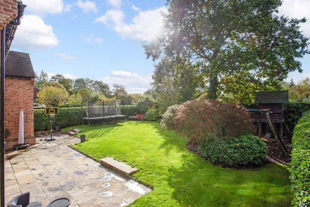 Chapel Lane, Bledlow, Princes Risborough, HP27