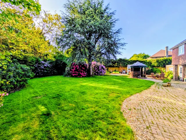 Forest Road, Liss, GU33
