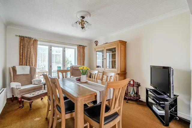 Orchard Lane, East Molesey, KT8