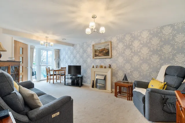 Reading Road, Henley-On-Thames, RG9