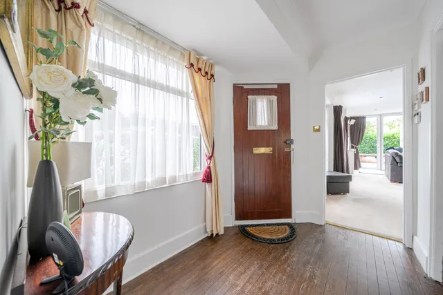 Ledborough Lane, Beaconsfield, HP9