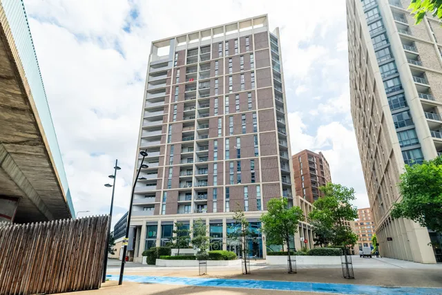 Terry Spinks Place, London, E16
